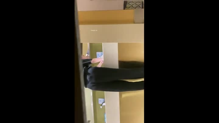 【极品厕拍】 丰臀美鲍 偷拍大神潜入商务酒店厕所偷拍美女 好多美女小穴 近距离偷拍 美鲍看的一清二楚 高清720P原版<script src=